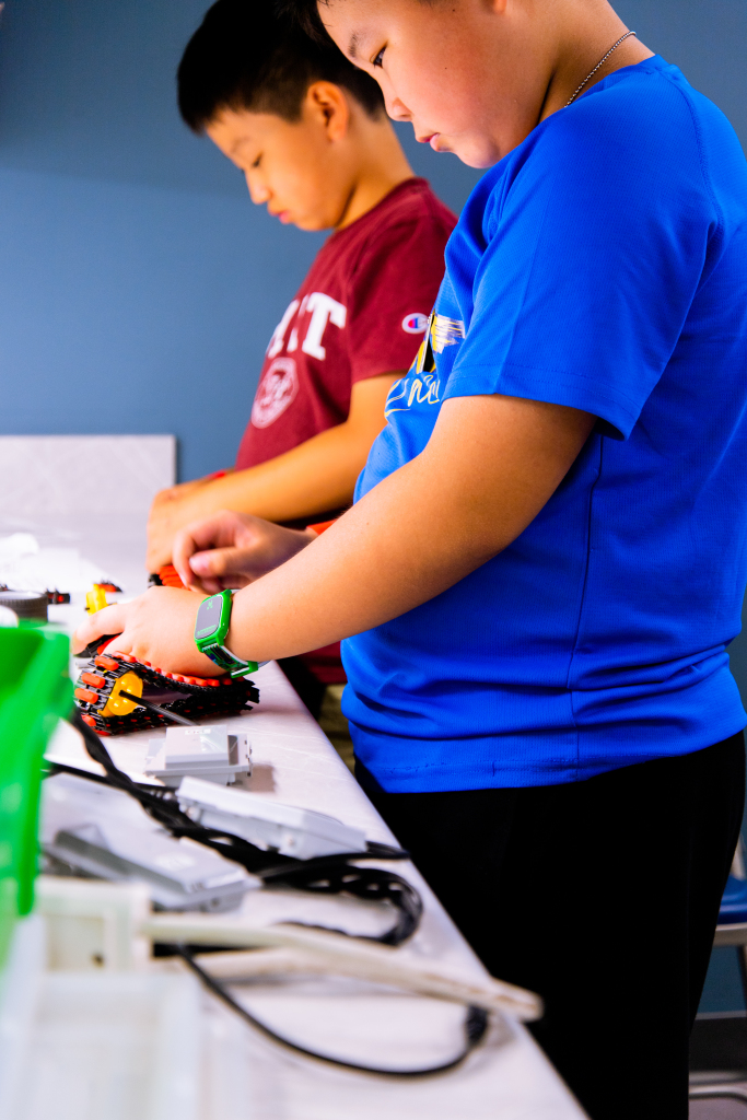 Summer Circuits Day Camp for rising 3rd-5th grade students and rising 6th-7th grade students