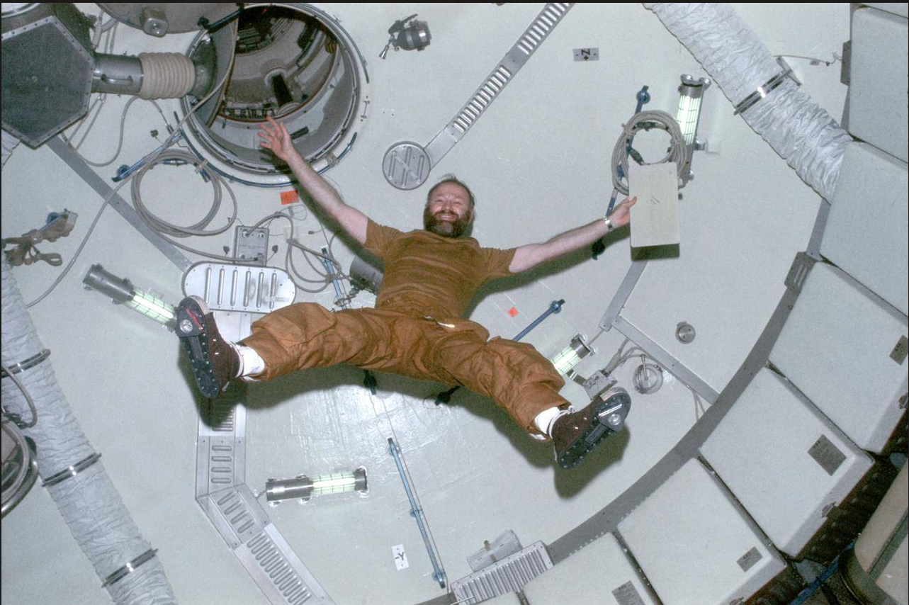 Gerald Carr testing out the Skylab Shoe